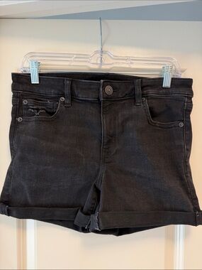 American Eagle Outfitters Black Denim Roll-Cuff Jean Shorts